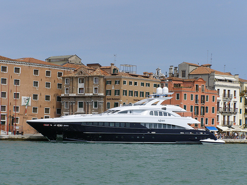 italy-yacht-tax